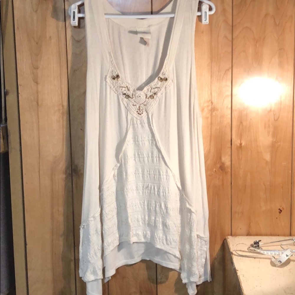 Long tank with beading